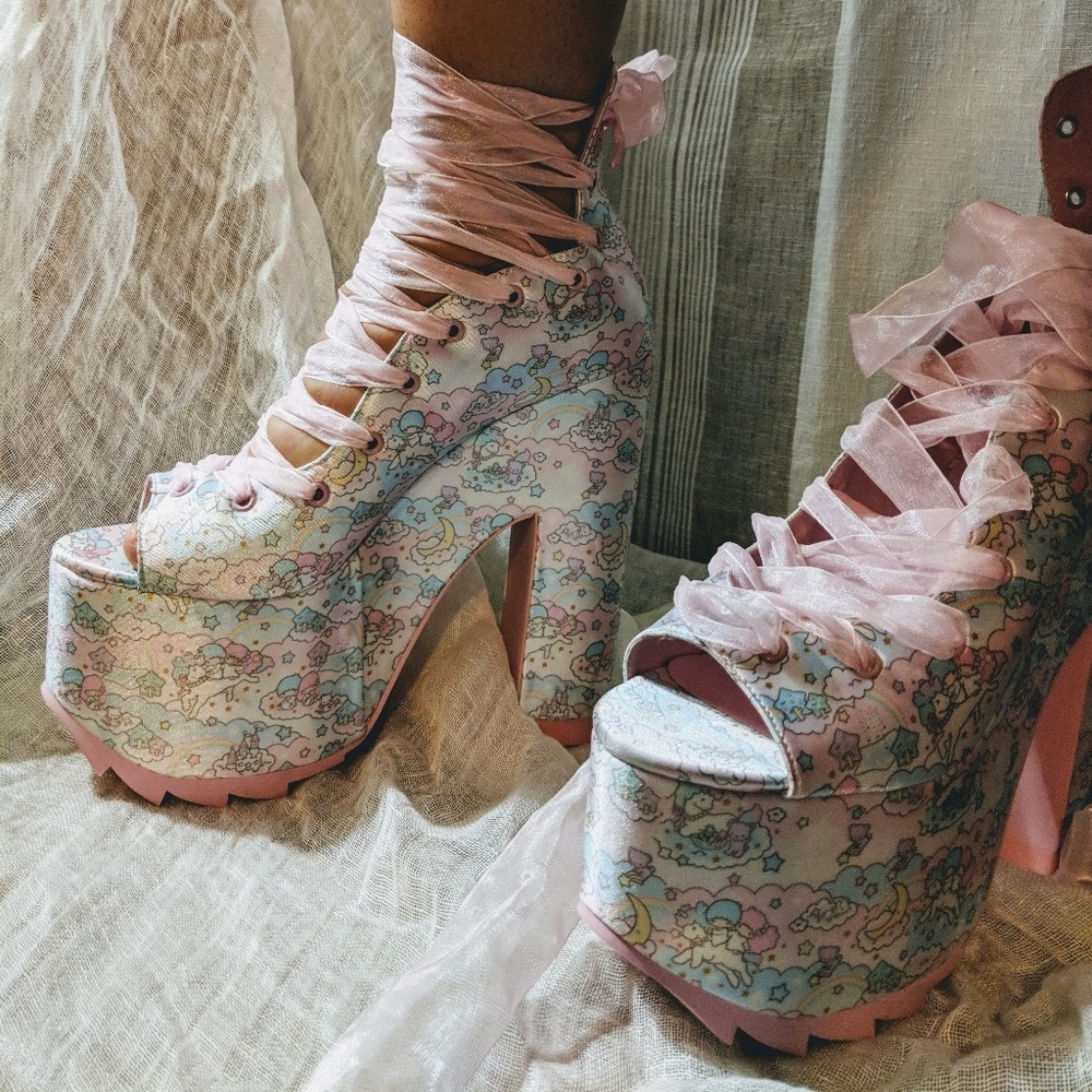 Little Twin Stars Ballerina Platforms